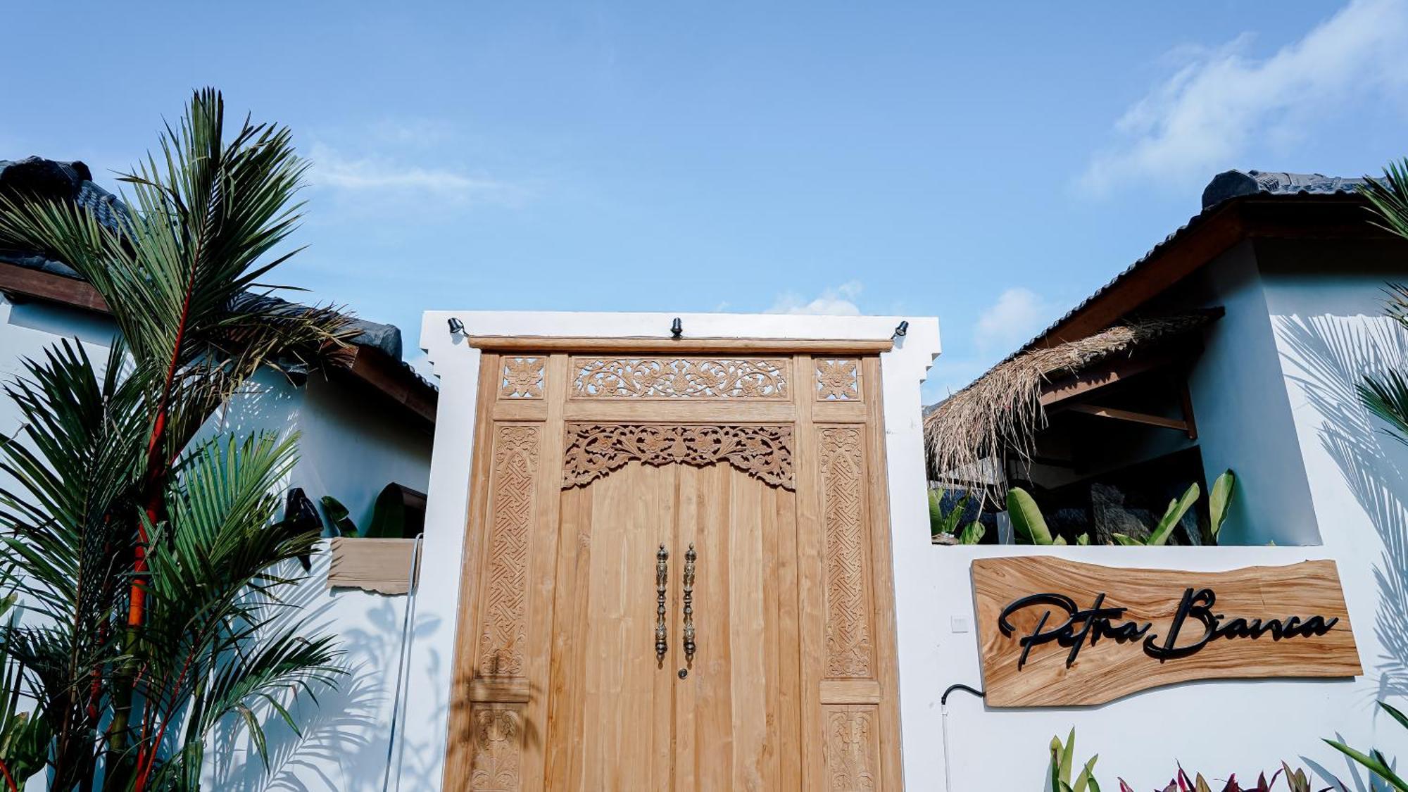 Petra Bianca Uluwatu Otel Dış mekan fotoğraf
